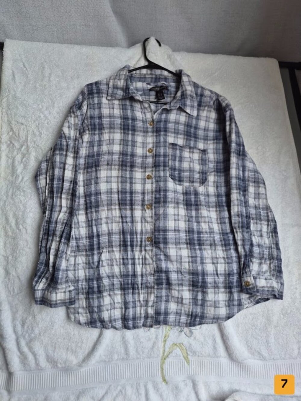 Streetwear Society Button-up Shirt Size L Blue/White Plaid